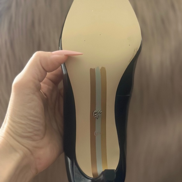 Sam Edelman size 6w patent leather pump: approx 3 in. New with box - Picture 5 of 9